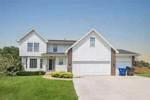 2401 Emma Ave, Des Moines, IA 50321