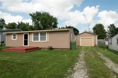 813 Gholson St, Knoxville, IA 50138