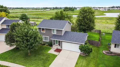 2621 8th Ave SE, Altoona, IA 50009