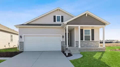 5609 152nd St, Urbandale, IA 50323