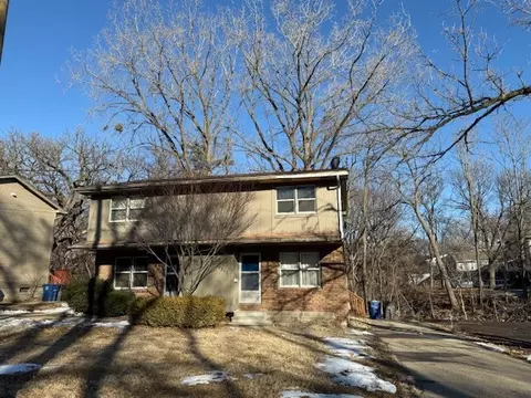 1217 39 Th St, Des Moines, IA 50311