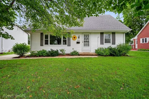 520 W Benton St, Winterset, IA 50273