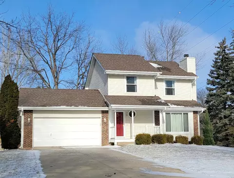 4401 Twana Dr, Des Moines, IA 50310