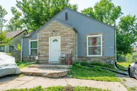 1436 21st St, Des Moines, IA 50311