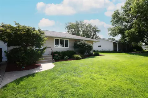 319 SW 7th St Pl St, Ogden, IA 50212