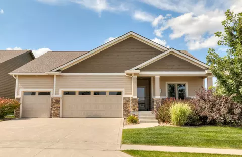312 NE Pinehurst Cir, Ankeny, IA 50021