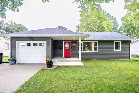 306 E 19th St N, Newton, IA 50208