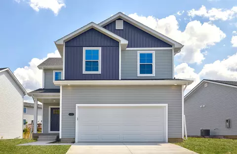 4401 Honey Bee Rdg, Des Moines, IA 50317