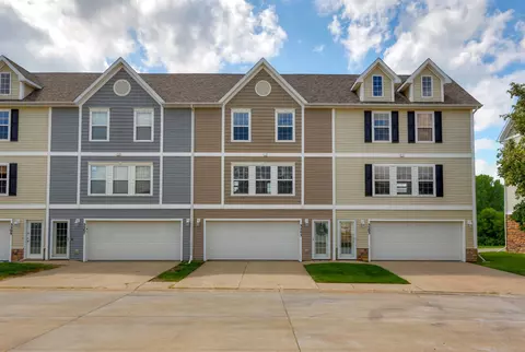 3205 SW Arlan Ln, Ankeny, IA 50023
