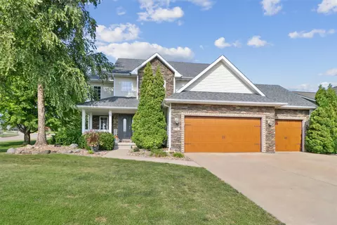 4715 147th St, Urbandale, IA 50323
