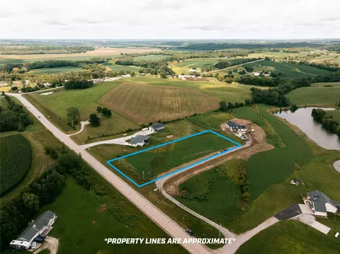 12825 S23 Hwy, Ackworth, IA 50001