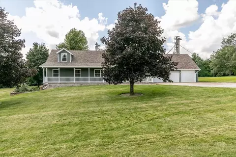 3735 W 3rd St N, Newton, IA 50208