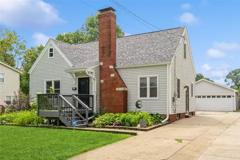 4000 Fagen Dr, Des Moines, IA 50310