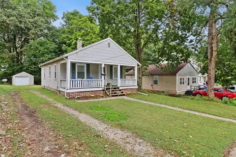 1105 Kirkwood Ave, Des Moines, IA 50315