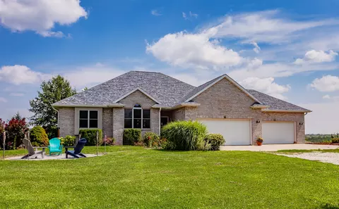 3475 10th Ave, Cumming, IA 50061