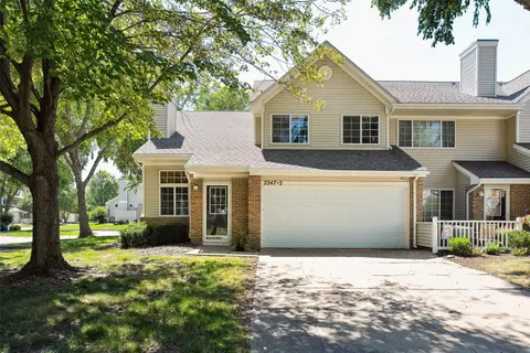 2247 Grand Ave #2, West Des Moines, IA 50265
