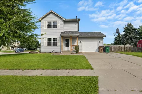 502 10th Ct SE, Bondurant, IA 50035