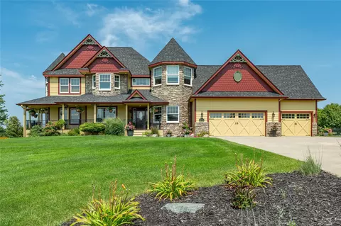2913 N Birch Ave, Cumming, IA 50061