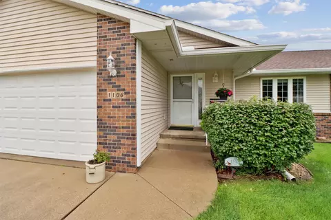 1106 Cassidy Curv, Adel, IA 50003