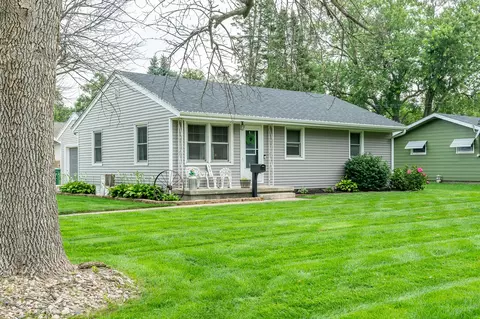 301 5th Street Pl SE, Altoona, IA 50009