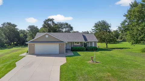6227 Deer Ln, Panora, IA 50216