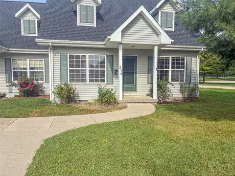 216 9th St, West Des Moines, IA 50265