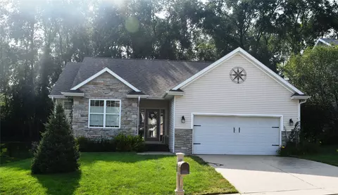 5736 SE 30th St, Des Moines, IA 50320