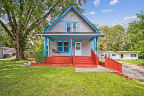 2014 23rd St, Des Moines, IA 50310