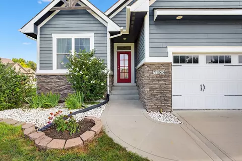 7153 Cody Dr, West Des Moines, IA 50266