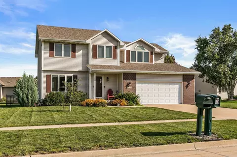 1108 NW 25th St, Ankeny, IA 50023