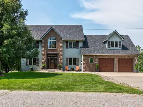 304 Jasper Ave NE, Mitchellville, IA 50169