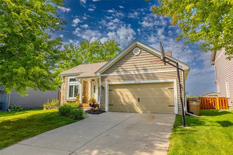 4725 Tamara Ln, West Des Moines, IA 50265