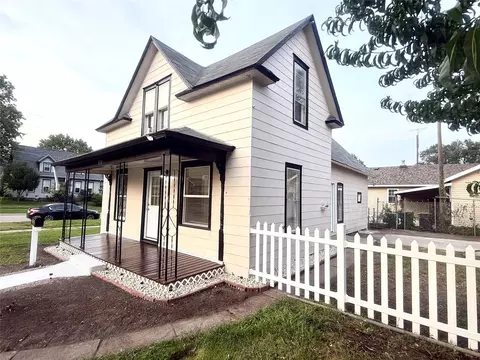 131 N Park St, Osceola, IA 50213
