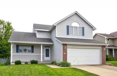813 SE Kensington Rd, Ankeny, IA 50021