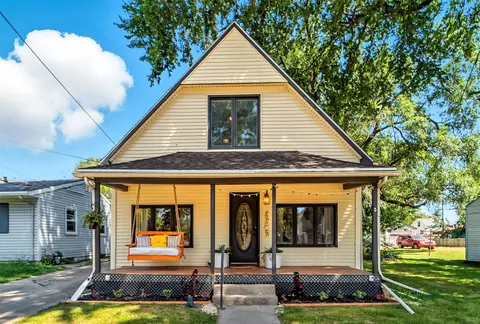 1507 Searle St, Des Moines, IA 50317