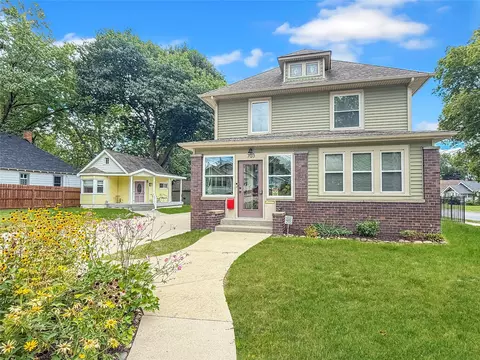 703 Arthur Ave, Des Moines, IA 50316