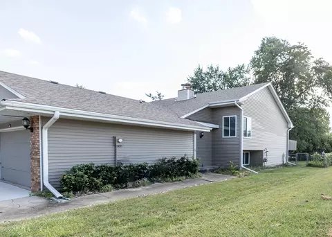 4542 51st St, Des Moines, IA 50310