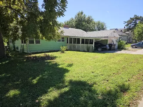 412 W Jefferson St, Corydon, IA 50060