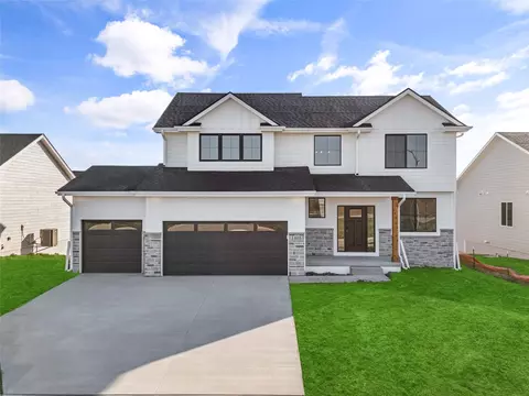 1405 NW Steven St, Waukee, IA 50263