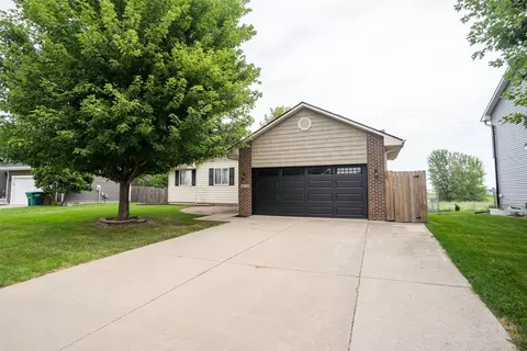 2629 8th Ave SE, Altoona, IA 50009