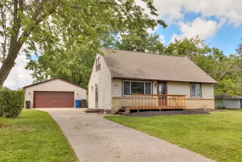 3820 E 25th St, Des Moines, IA 50317