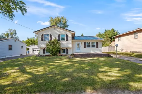 4146 E Madison Ave, Des Moines, IA 50317