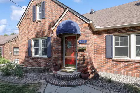 3119 47th St, Des Moines, IA 50310