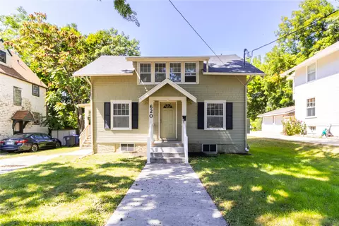 620 37th St, Des Moines, IA 50312