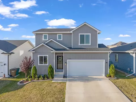 700 1st St NW, Bondurant, IA 50035