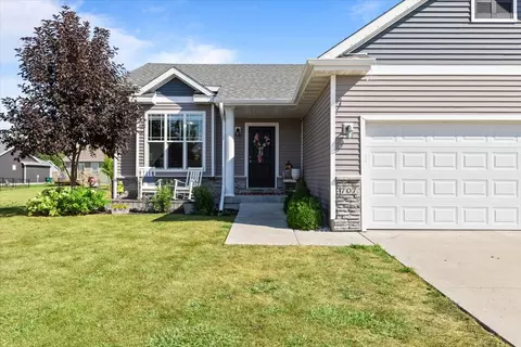 707 18th St SE, Altoona, IA 50009