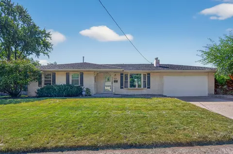 4029 Boyd St, Des Moines, IA 50317