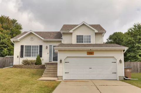 1326 Casady Dr, Norwalk, IA 50211