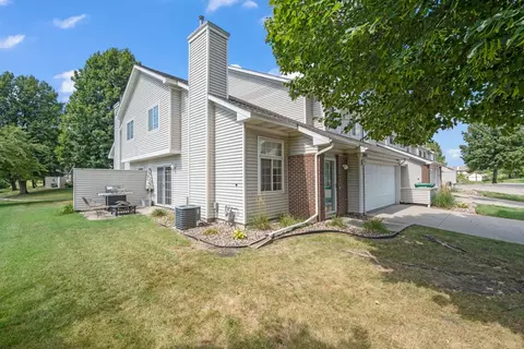 1325 SE Delaware Ave #1, Ankeny, IA 50021