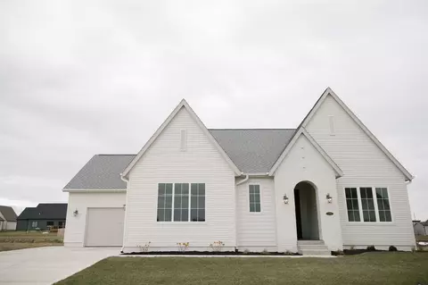 306 SW 18th St, Ankeny, IA 50023